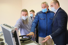 Дмитрий Рогозин посетил с рабочим визитом НПО автоматики